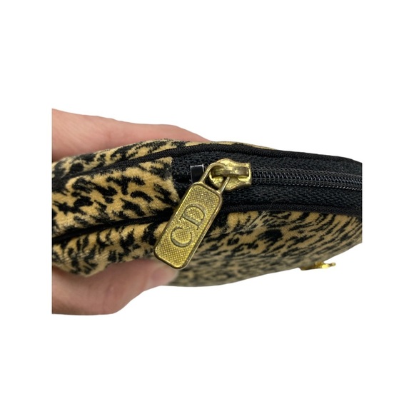 Christain Dior animal print small makeup case - Picture 6 of 9